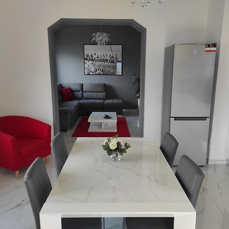 House Paradise 페를레도 외부 사진